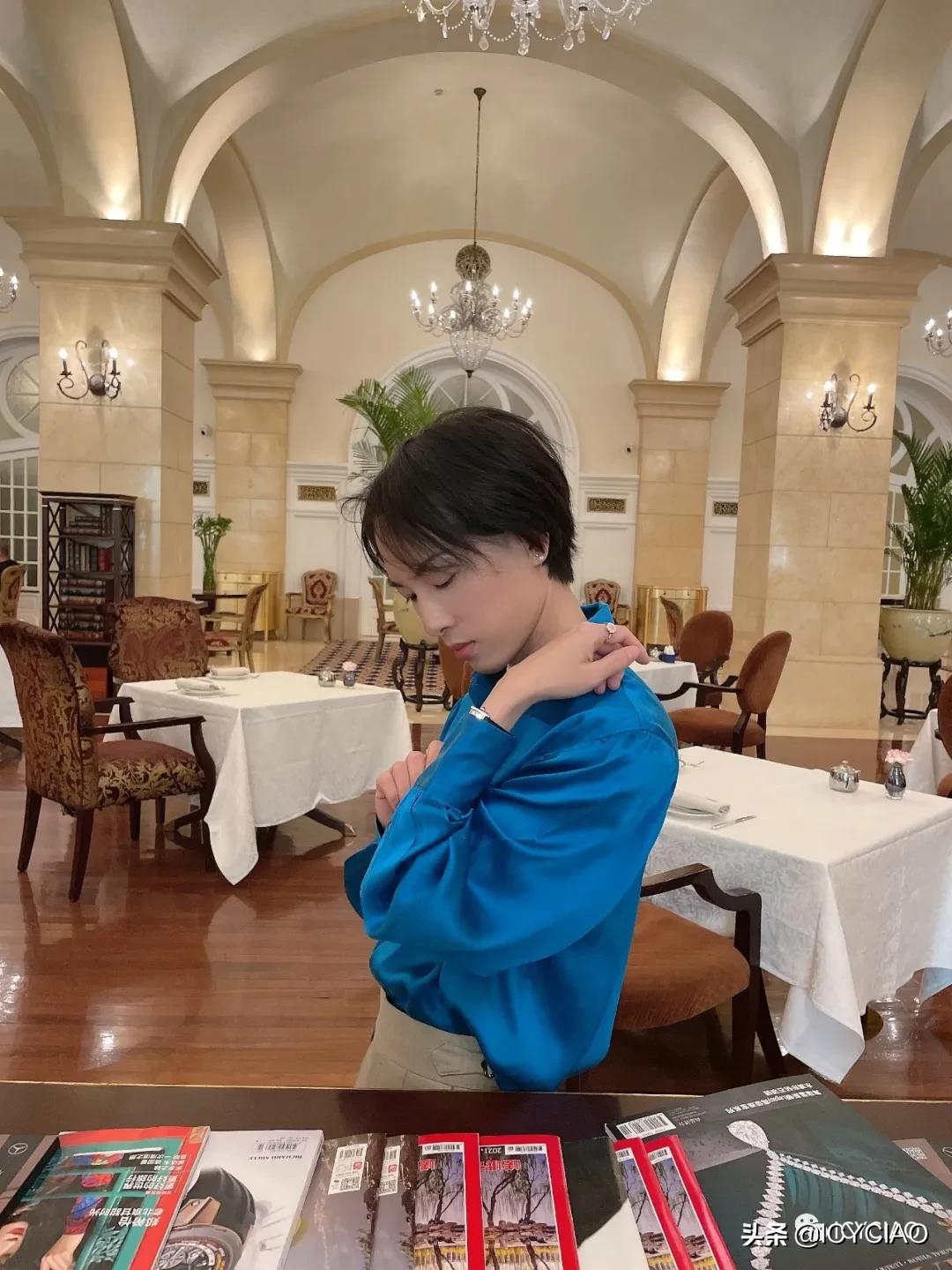 成衣定制最大的困难,对话95后白岩松视频