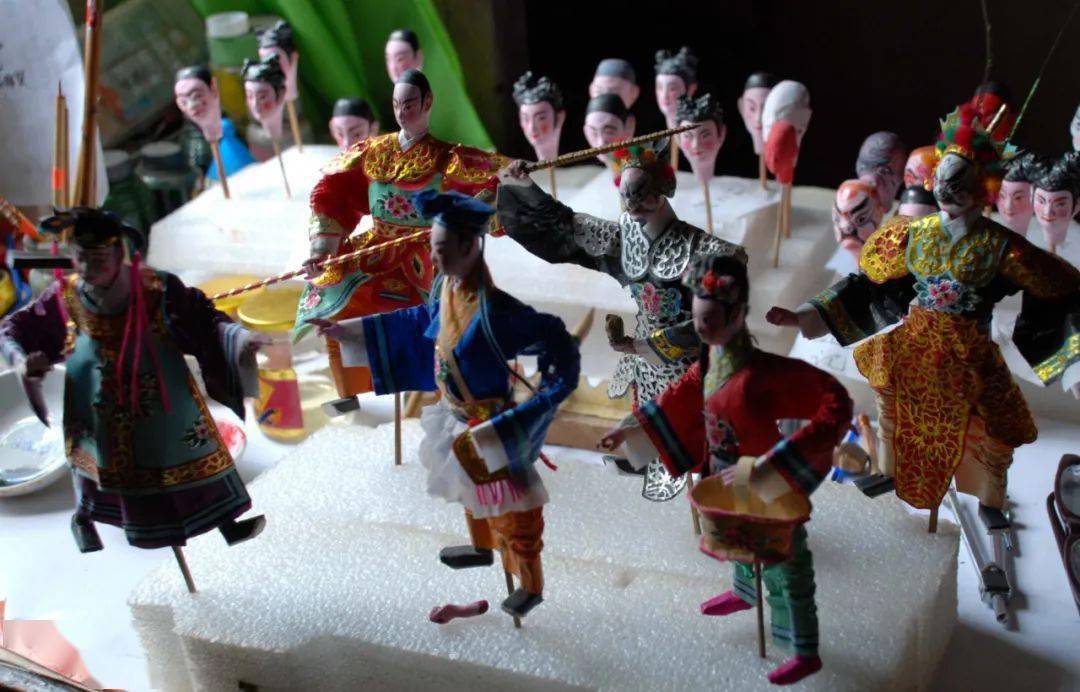 花灯制作赣南,赣县田村花灯的做法