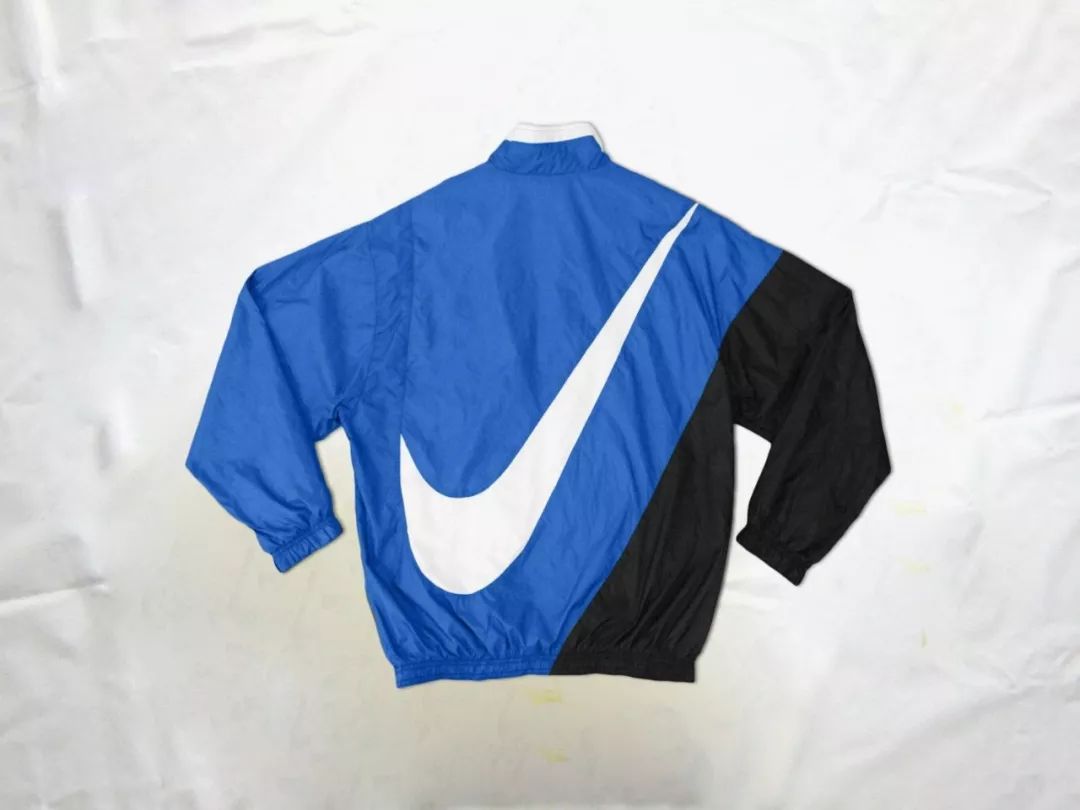 只有nike才有倒钩吗,为什么现在的耐克有4个勾