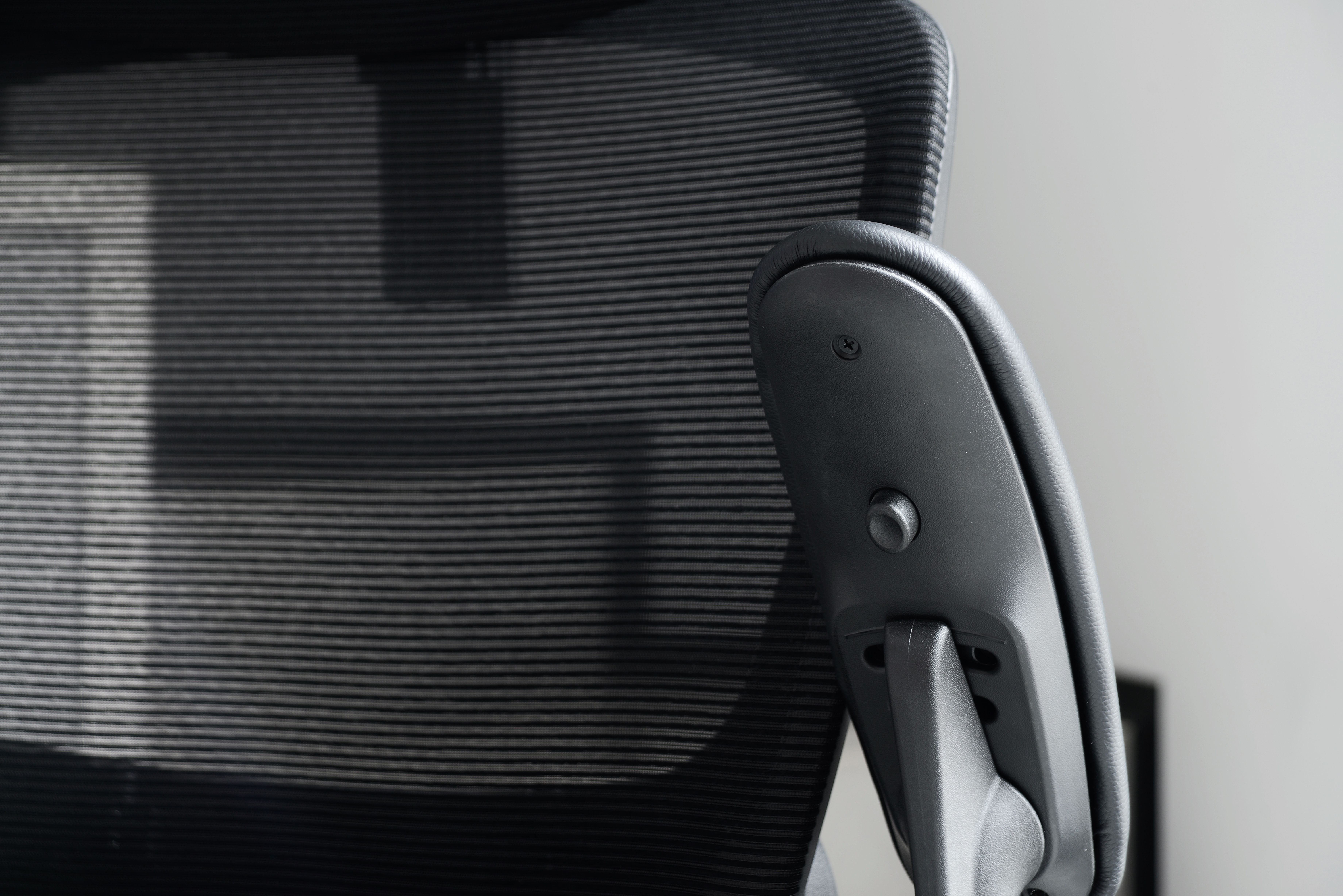 网易严选人体工学椅星舰测评,网易严选星舰人体工学椅安装视频