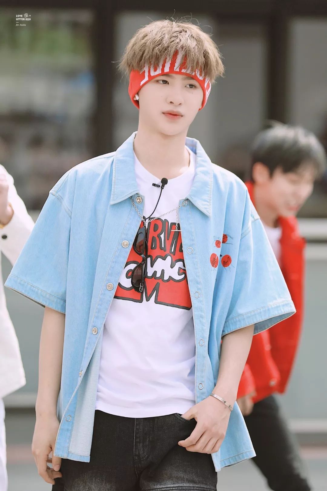 满满回忆杀的礼物,满满的回忆杀背面完整版