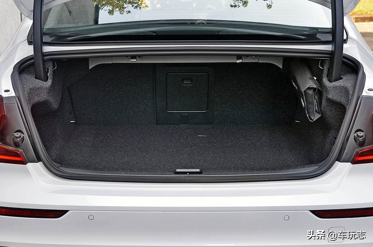 沃尔沃s602021款选哪,2022s60新款沃尔沃值得买吗