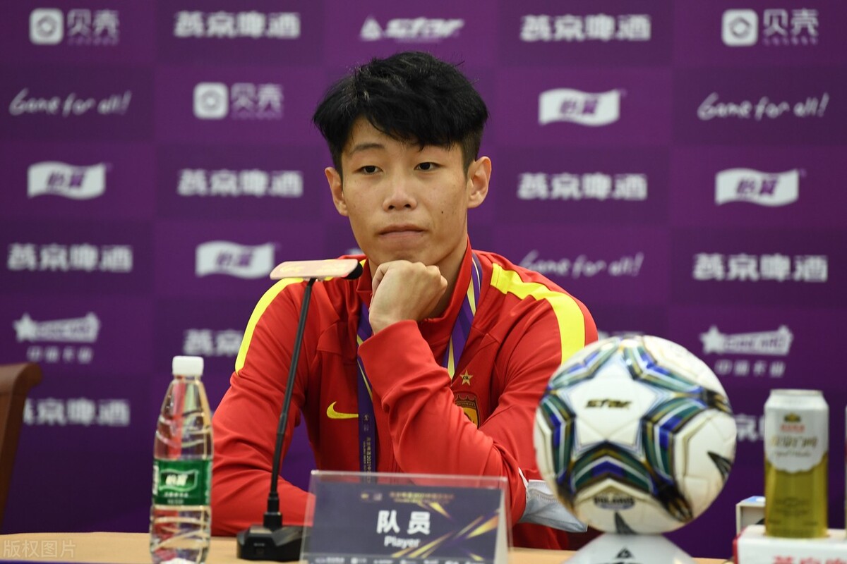 足协杯爆笑名场面,足协杯赛场爆笑一幕