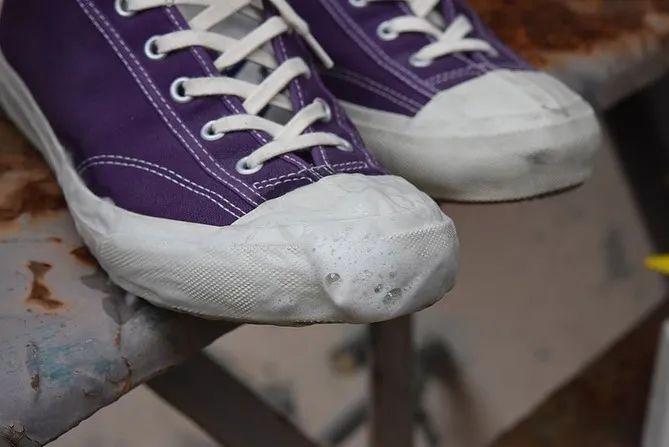 新鞋一时爽，洗鞋火葬场