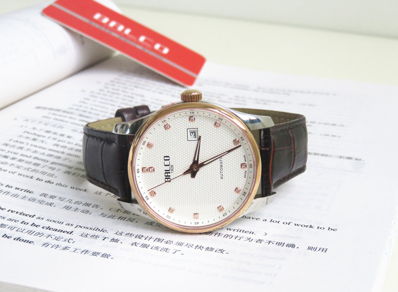 拜戈手表属于什么档次的表,拜戈是正宗的瑞士进口手表吗