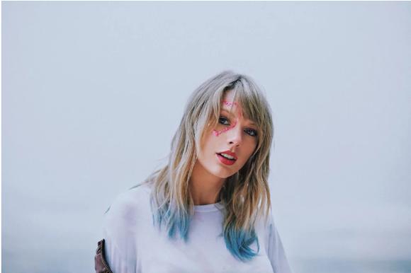TaylorSwift《Lover》全专乐评：特色缺失，旋律出色