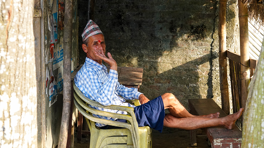 尼泊尔十堰,尼泊尔为什么这么穷