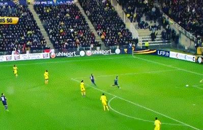 37岁的伊布再现神级倒钩进球，他说：“我吹过的牛，不要质疑”