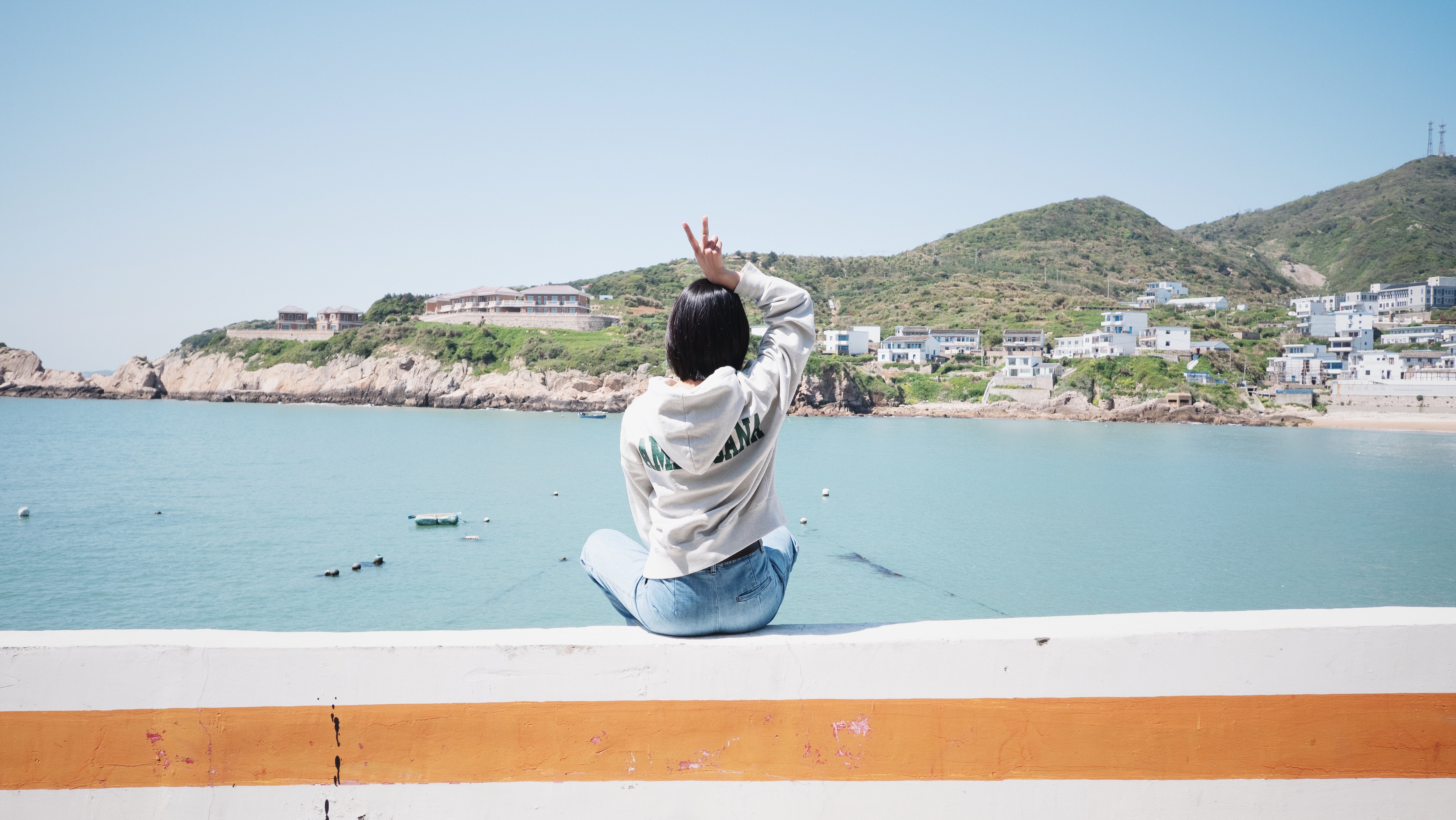 圣托里尼海岛旅游攻略,圣托里尼的绝美海岛