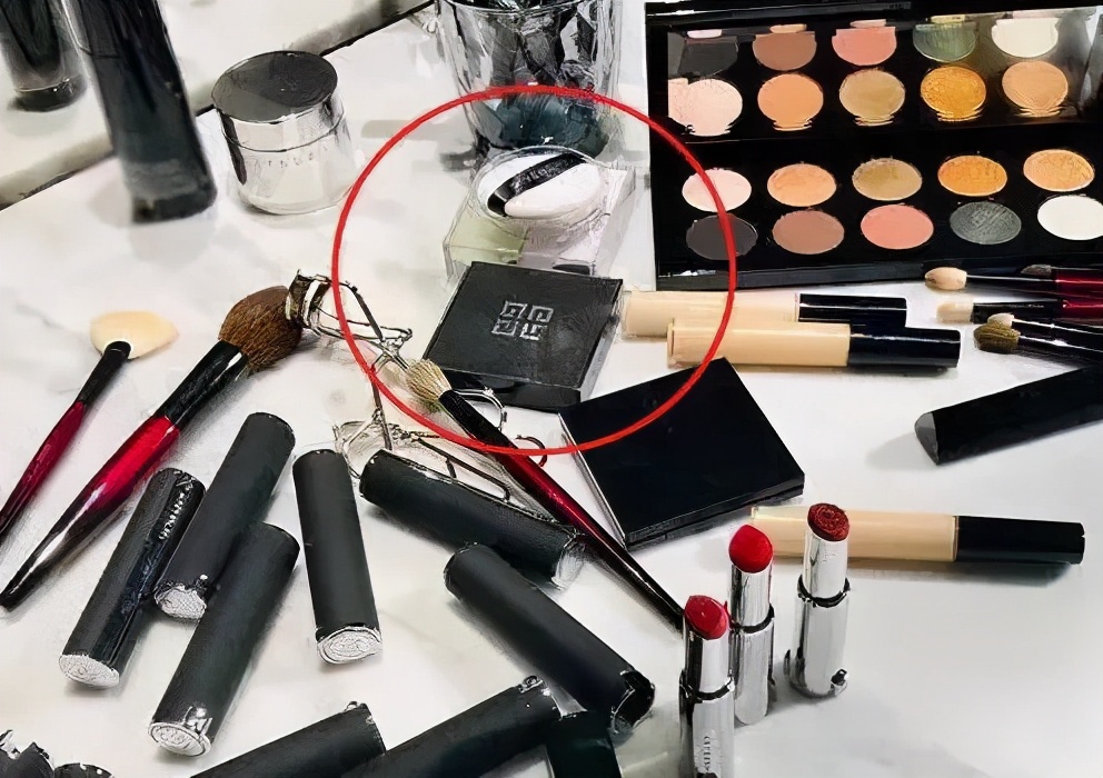 纪梵希散粉定妆粉推荐,纪梵希散粉哪一款最好用