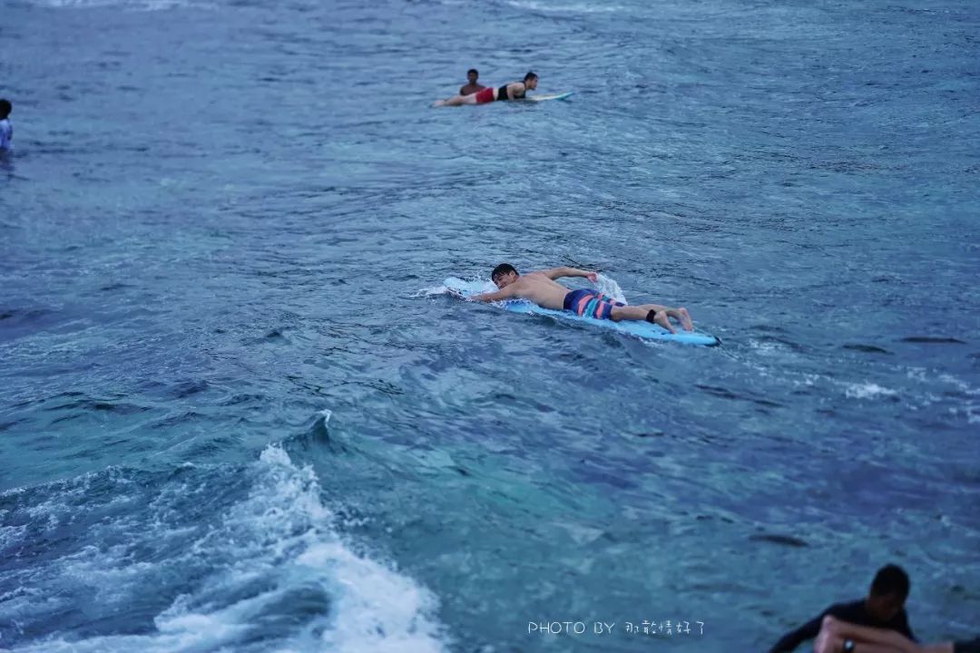 菲律宾冷门景区 (菲律宾锡基霍尔岛冲浪)