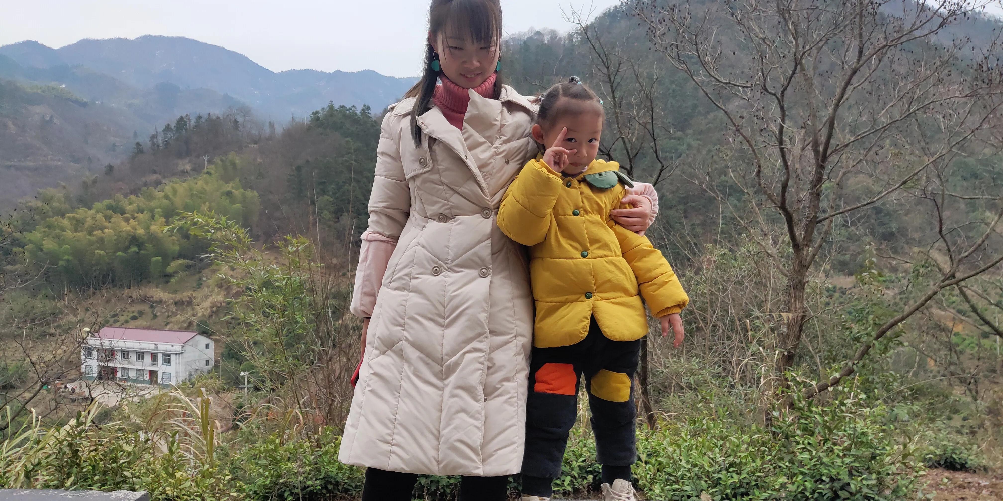 丈夫陪35岁的妻子抗宫颈癌7个月,去多家医院,最终没有救回她