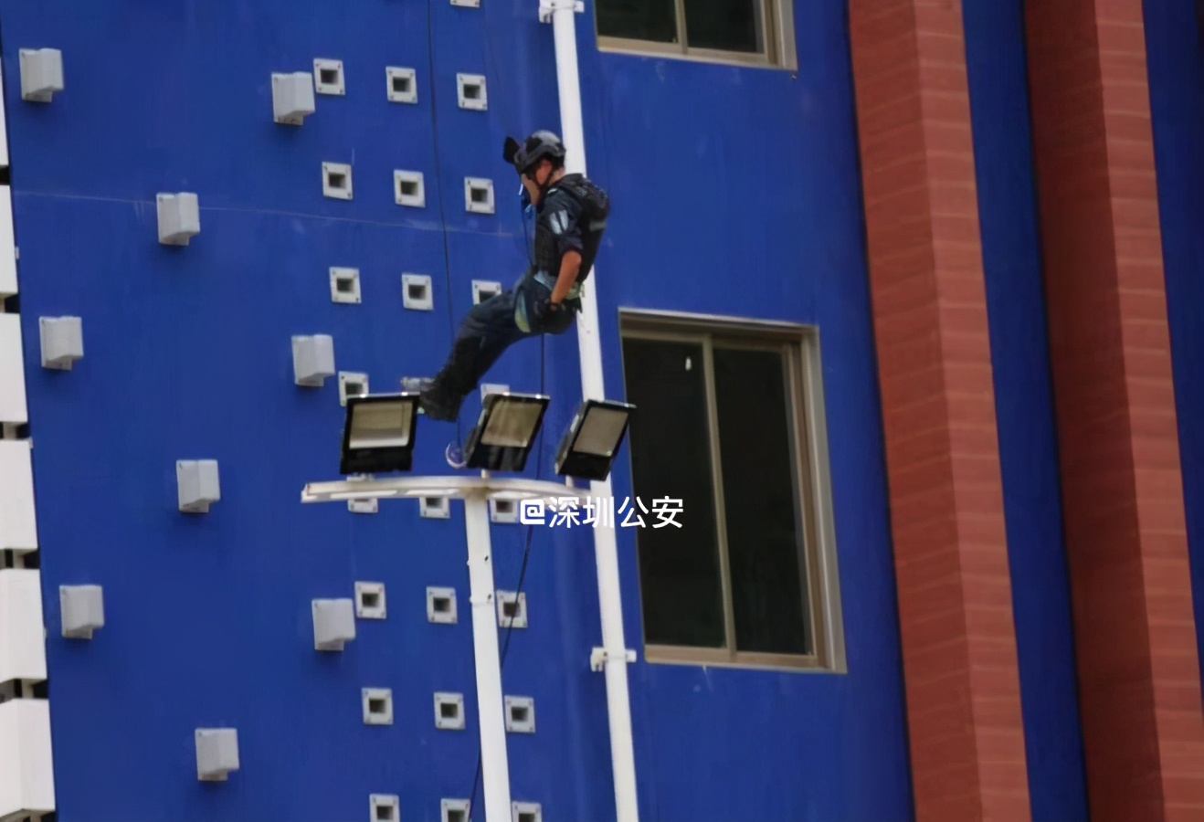 深圳市第七批辅警补录公告,深圳市2020年招聘辅警有哪些要求