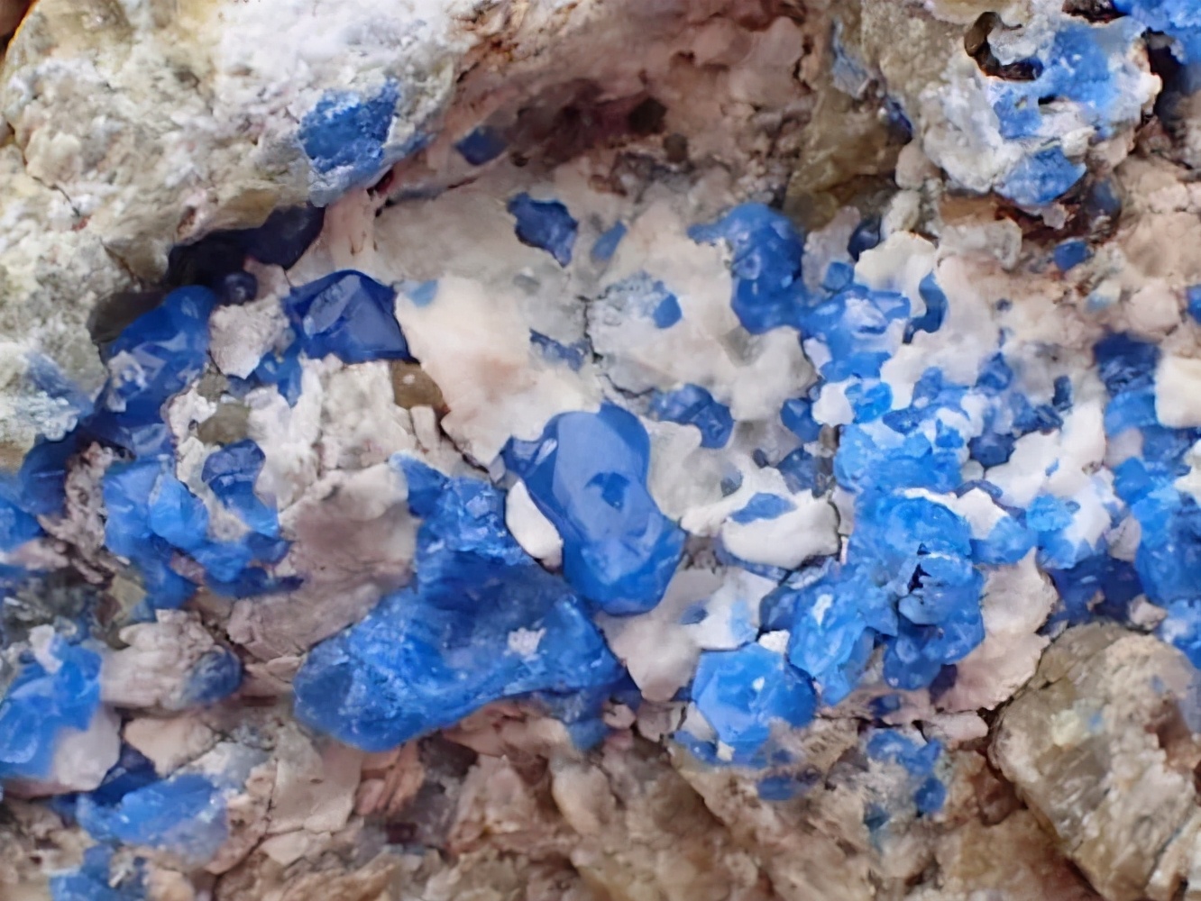 蓝色宝石系列大全,蓝色宝石合集