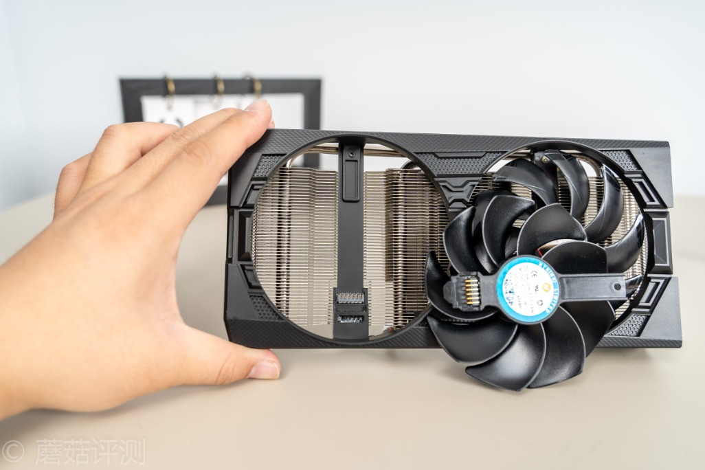 蓝宝石rx5808g超白金oc拆机,蓝宝石rx5500xt白金版8g拆机