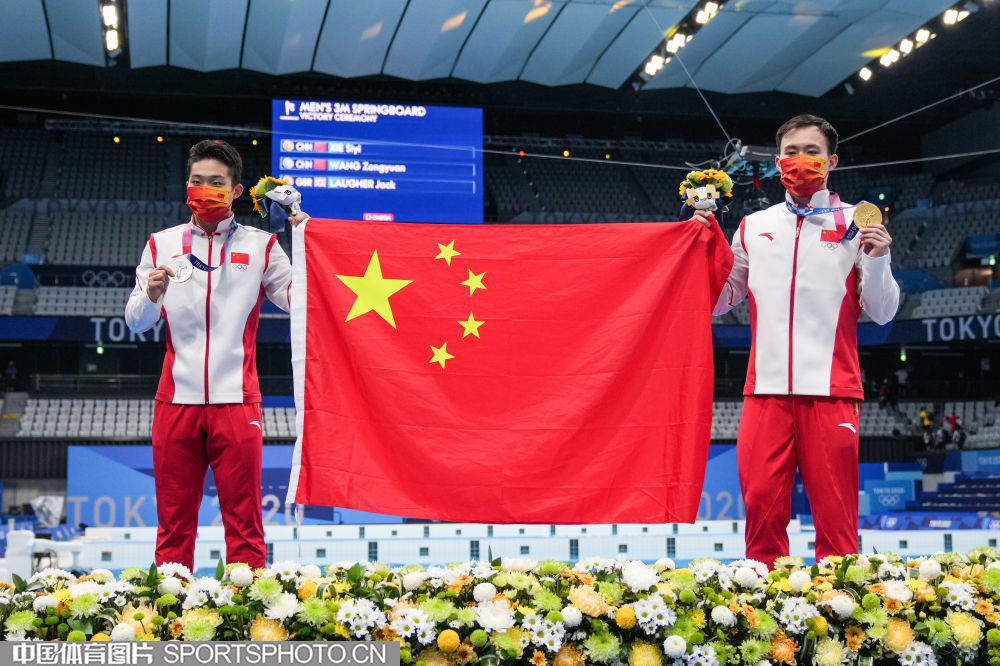 打造能征善战作风优良的国家队,打造对党忠诚的旗帜