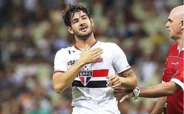 戈亚尼亚竞技近期表现中规中矩，主场能力不佳；米竞技客场防守差