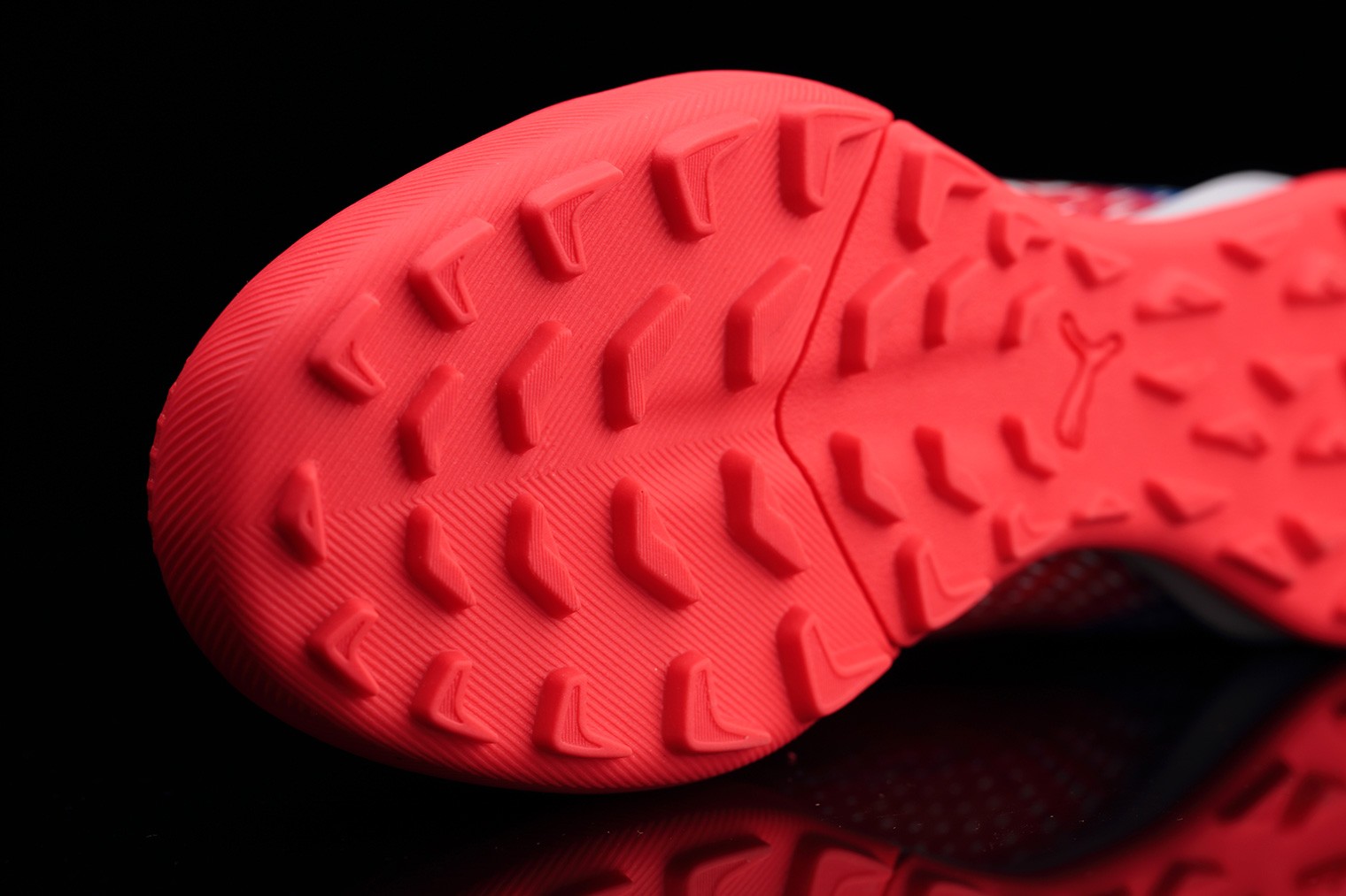 pumaultra3.3mg足球鞋实战评测,pumaultra1.4足球鞋