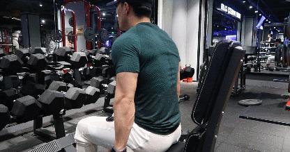 小重量侧平举每天练,肩部侧平举怎么选重量