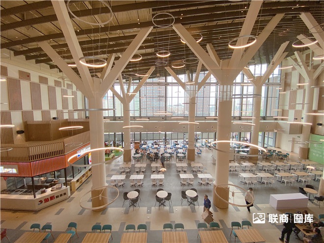 除了高达，中国首家LaLaport啦啦宝都还带来哪些惊喜？