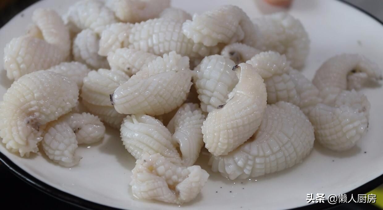 酱爆墨鱼仔做法酱料配方,酱爆墨鱼仔做法第一美食