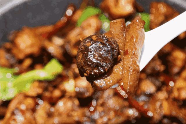 十堰这家九年老店又开新门店，免费吃鸡，连续3天