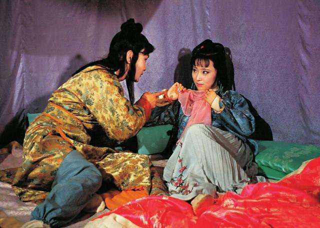 《红楼梦》中“蒙娜丽莎”的微笑，来自于多愁善感的林妹妹