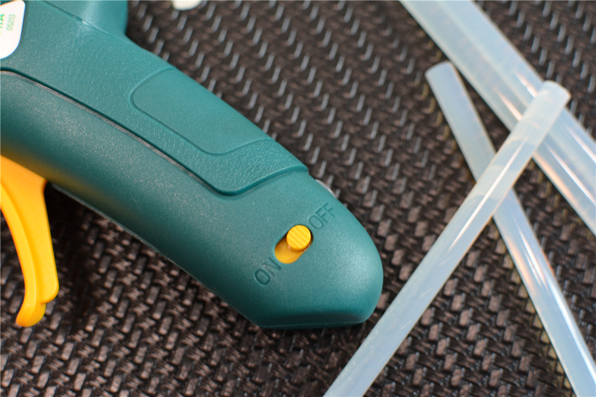 坏了不要丢，胶枪来帮忙，理工男带你走进宅男DIY好帮手