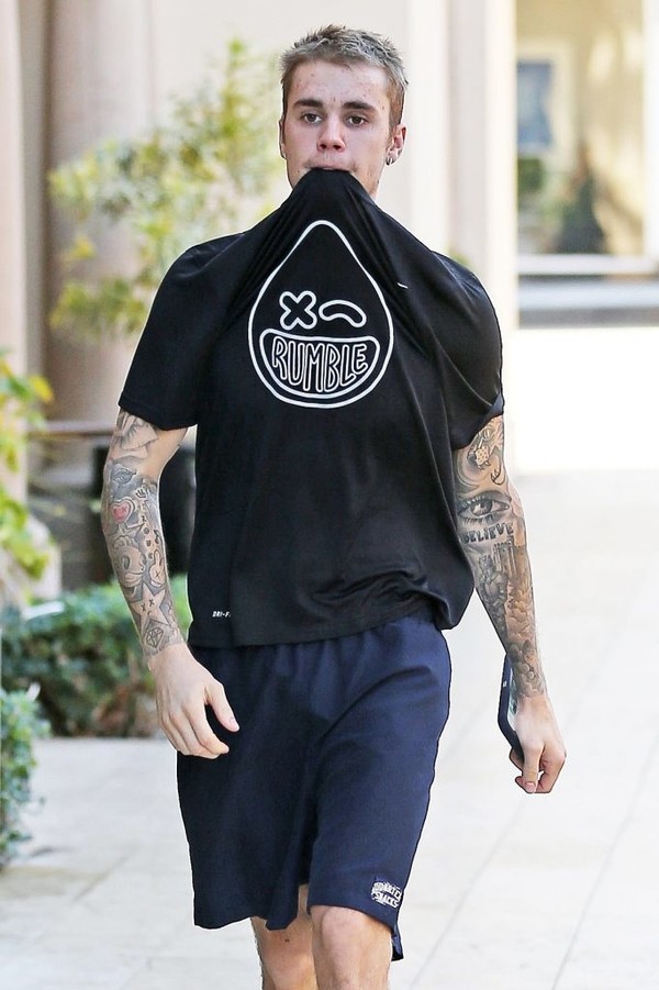 justinbieber穿搭品牌,justinbieber穿自家品牌