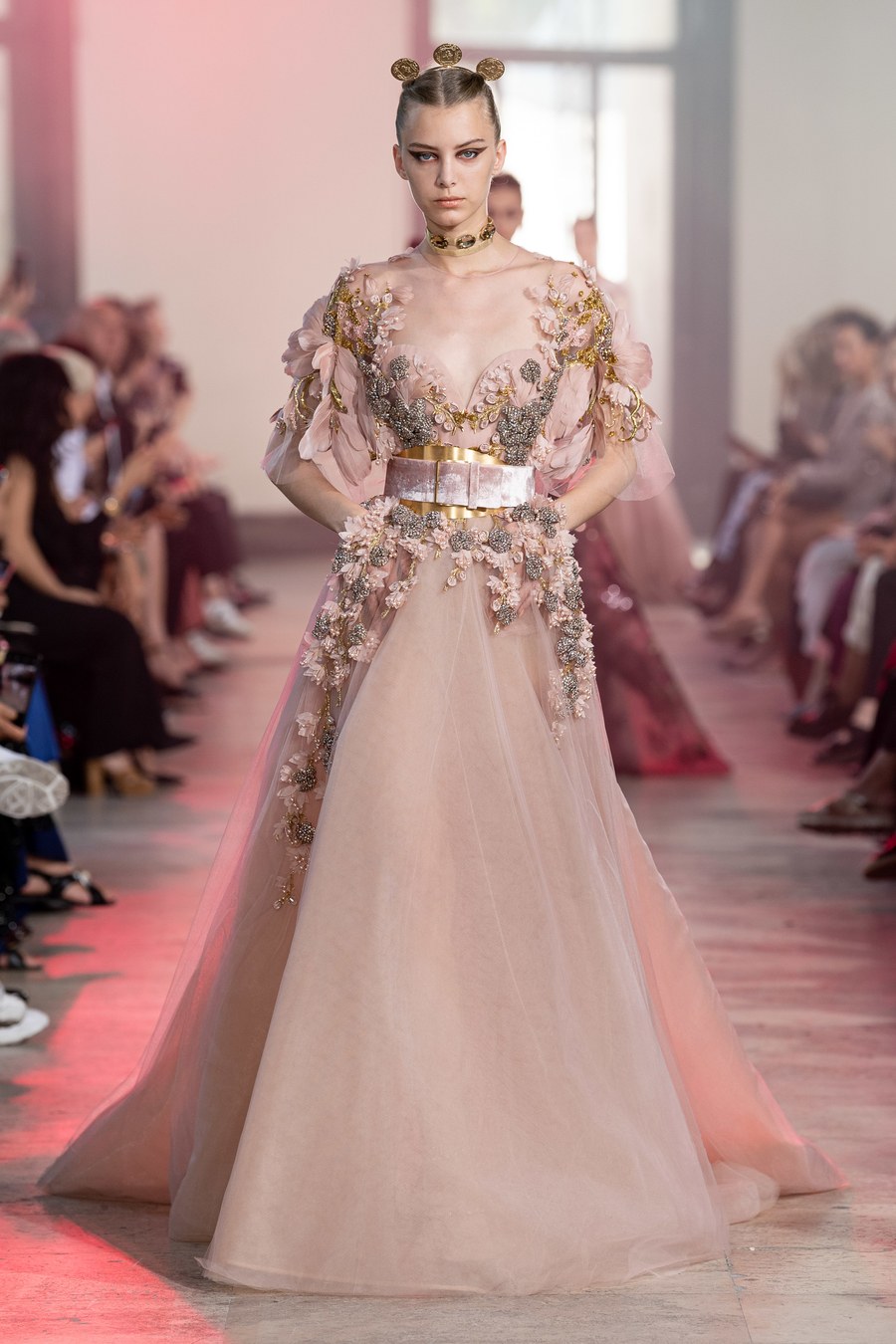 eliesaab2017春夏高定时装秀,eliesaab2016春夏时装秀