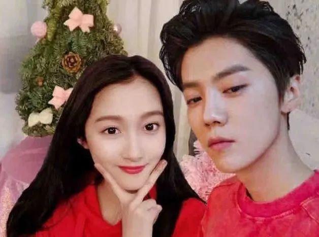 鹿晗关晓彤恋爱经历,鹿晗关晓彤的恋爱史