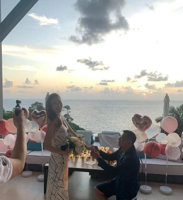 庄思敏结婚后定居,港姐庄思敏隆胸