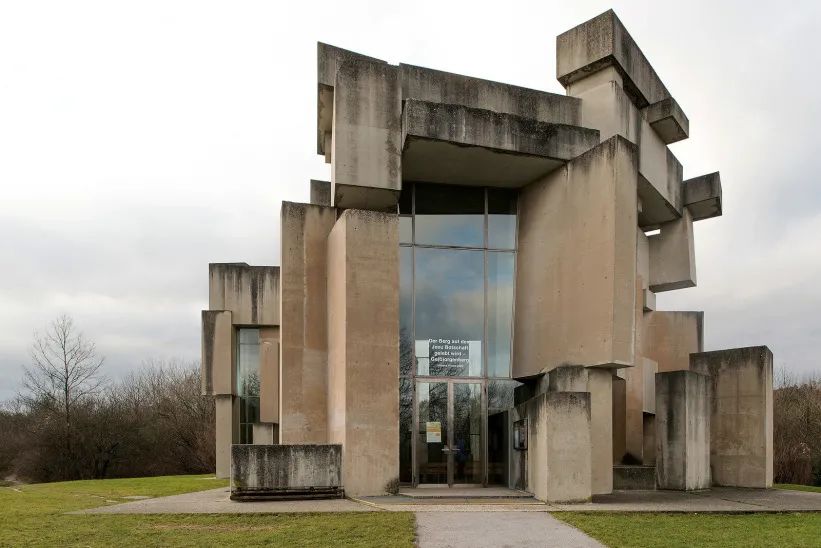 Church丨粗野的力量与信仰