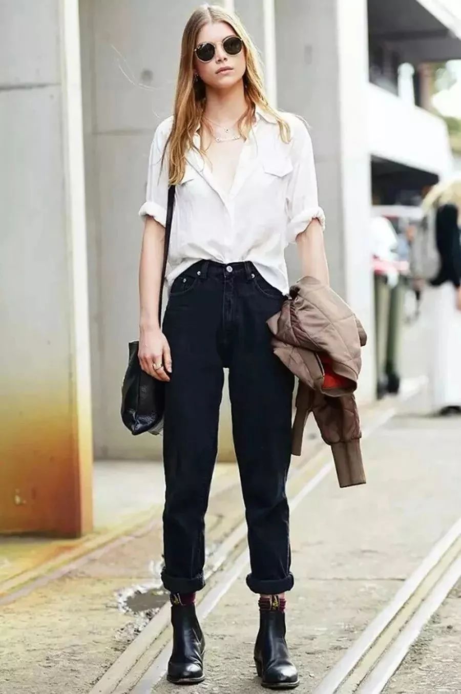 秋冬马丁靴显高显瘦穿搭技巧,短腿粗腿穿马丁靴