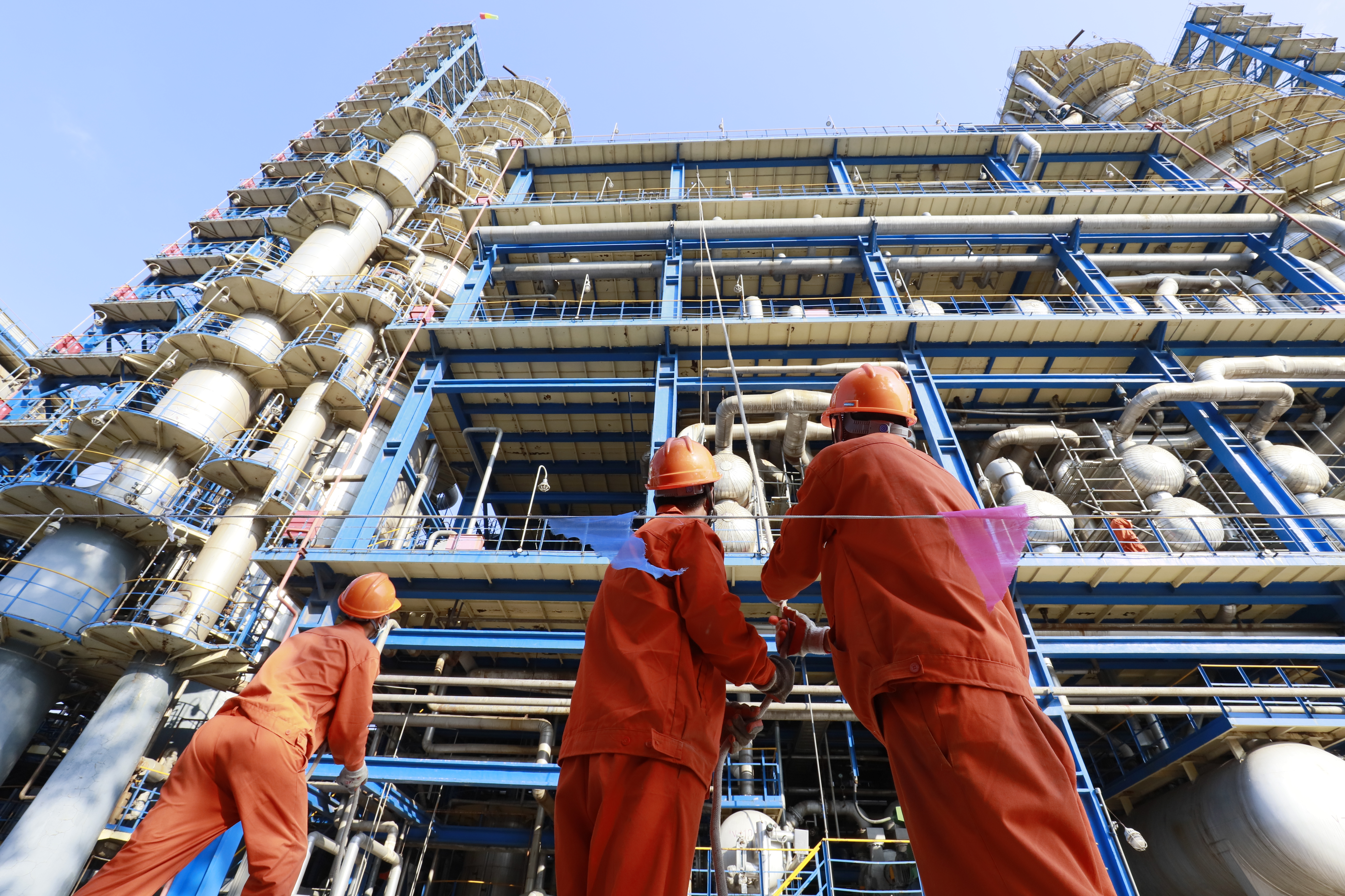 齐鲁石化炼油区域大检修纪实,齐鲁石化建设有限公司检修施工