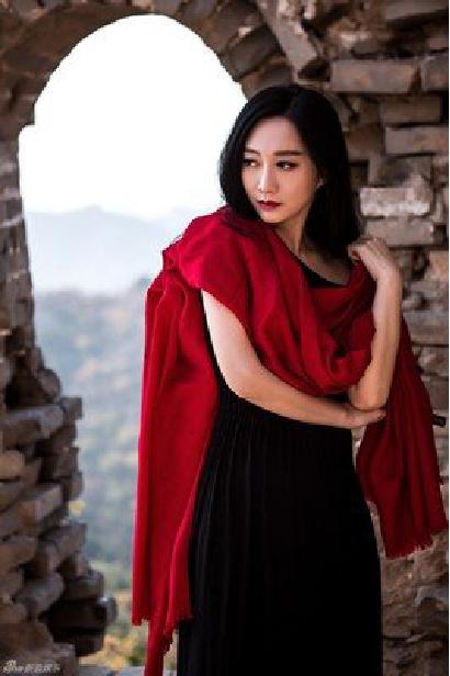 衣柜必备的100种裙子,你衣柜不可缺的小黑裙