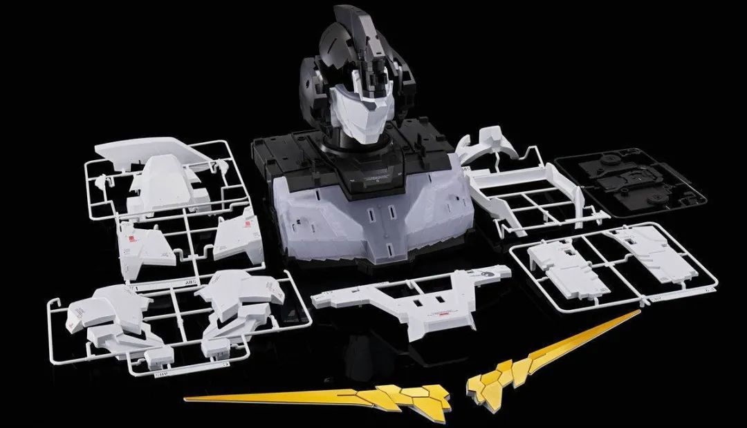 独角兽高达模型大小,自动变形的独角兽高达4号机