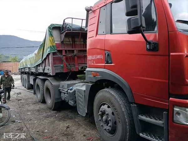 性价比高的单驱牵引车,解放悍v牵引车最新款物流车