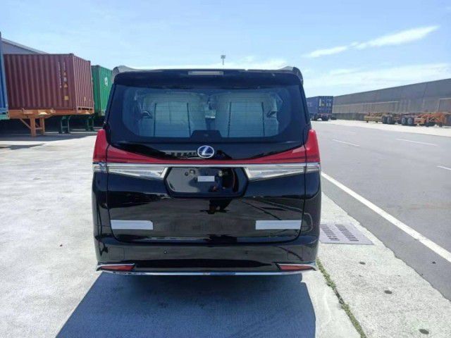 21款雷克萨斯LM300油电混动金字塔尖商务显身份