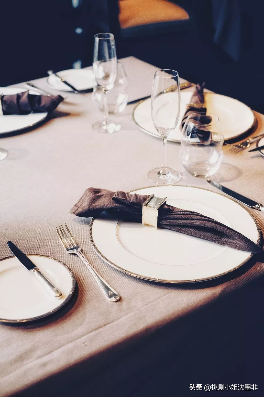 住50块钱以下的酒店是什么体验 (有没有必要住贵一点的酒店)