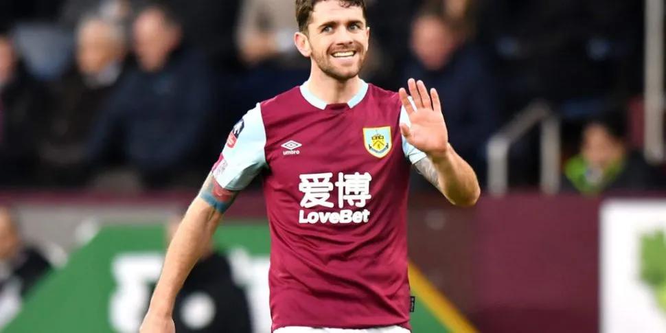 伯恩利客胜半全场平负,伯恩利重燃保级希望