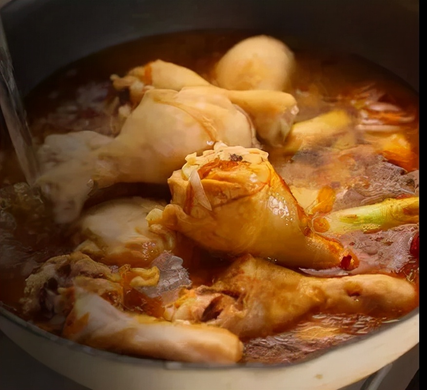 炸鸡配百事可乐,炸鸡配美酒