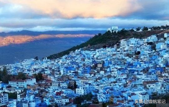 冬季情侣旅行地方推荐,情侣冬天适合去哪旅游