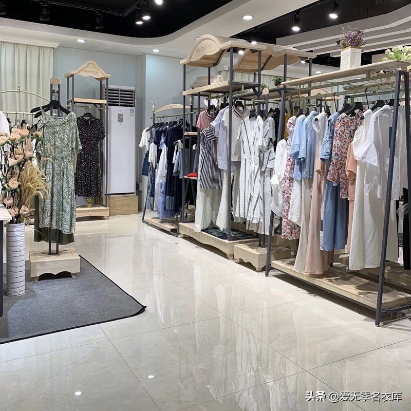 品牌服装折扣加盟店如何,服装品牌尾货拿货攻略