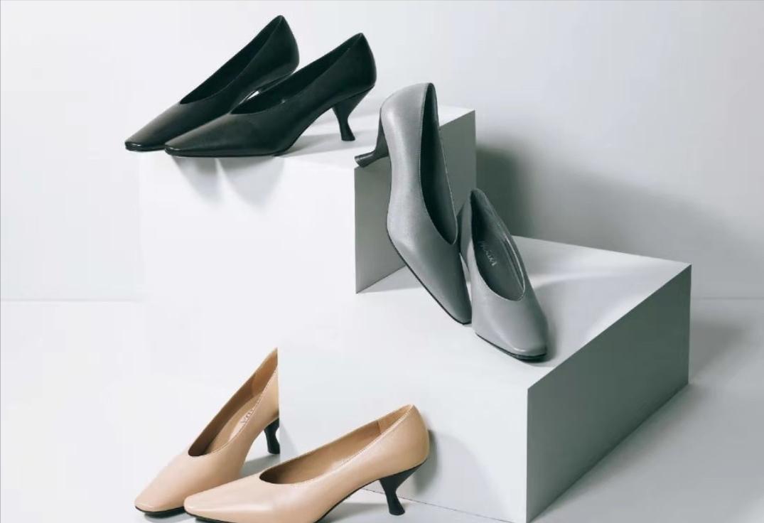 今年流行什么样的鞋跟,今年的流行鞋跟