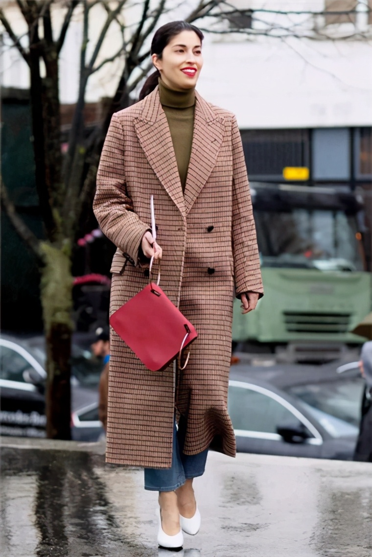 燕麦色针织打底衫,火龙果色针织打底衫