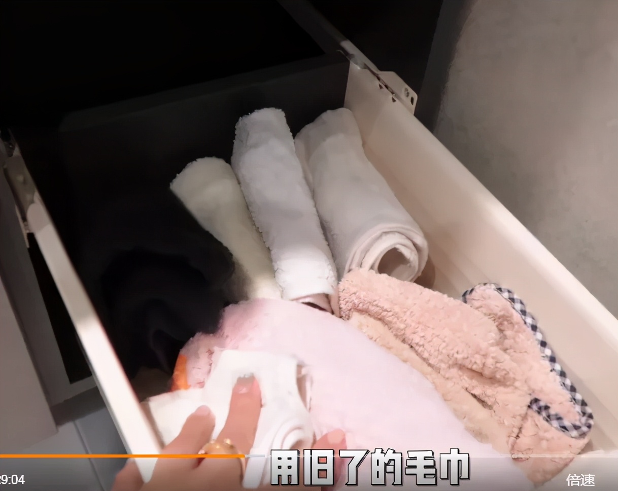 独立衣帽间洗澡间,衣帽间鞋子收纳柜轻奢房间