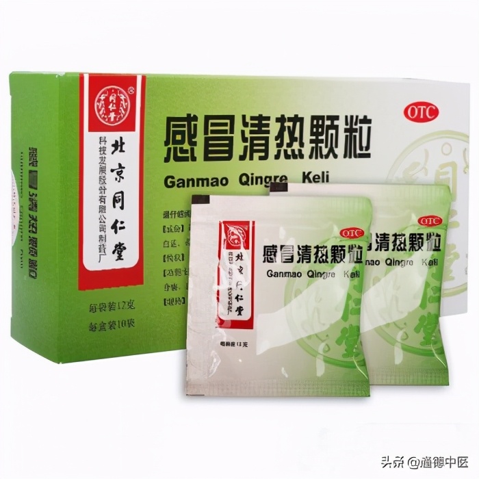 一到晚上就打喷嚏流鼻涕,宝宝打喷嚏流鼻涕是风热还是风寒