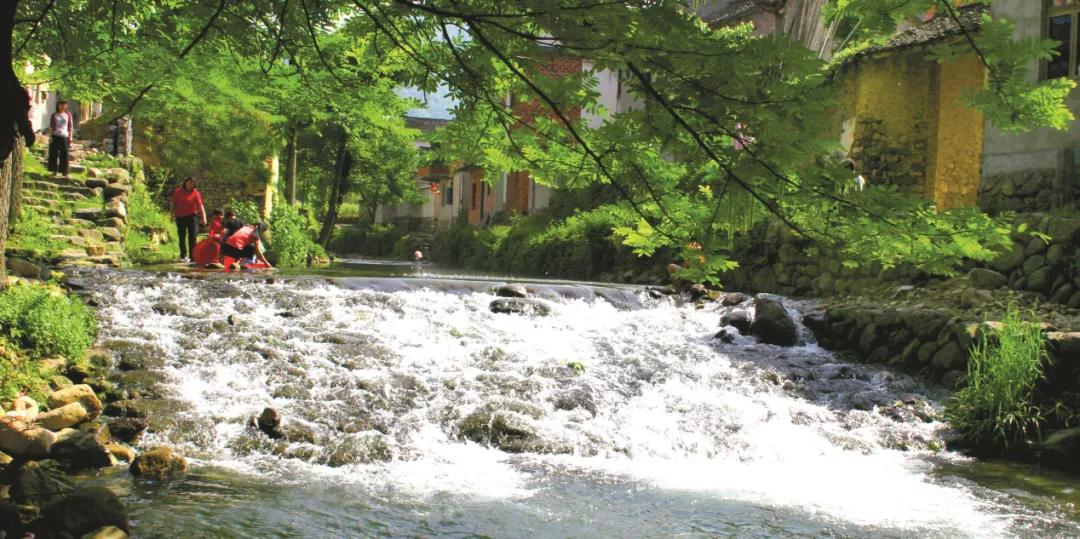 峡谷漂流推荐一个避暑圣地,金丝峡漂流和溶洞漂流哪个好玩