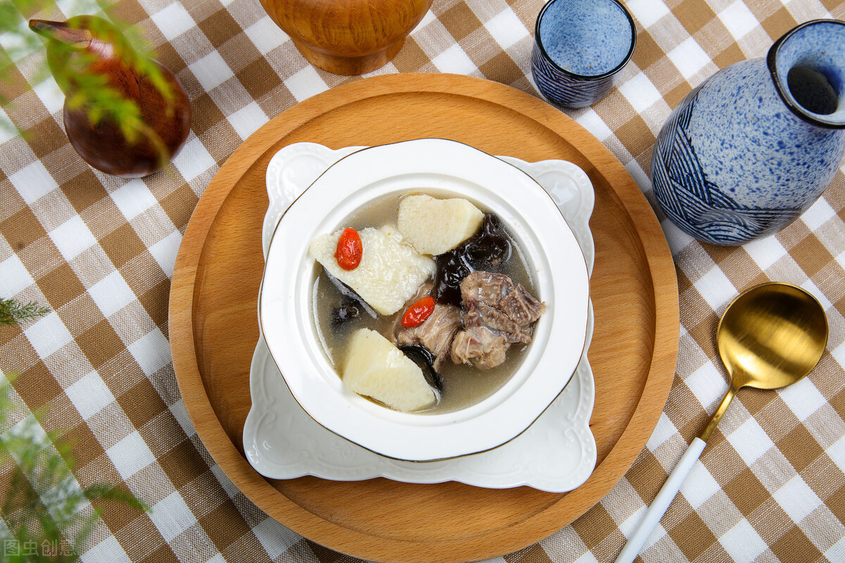 女性经常吃这五样美容又养颜,有条件常吃这6样美容养颜气色好